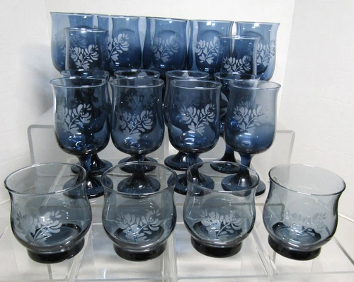 Vintage Pfaltzgraff Yorktowne Etched Glasses -Mix and Match You Pick