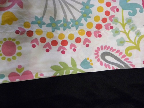 Pottery Barn Teen Swirly Paisley STD Pillow Case Floral Pink White Green Yellow - Picture 5 of 9
