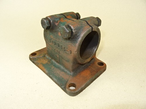 Lenkungsbock 312 115-1 Halterung Lenkgetriebe vom Hanomag R19 R16 Traktor