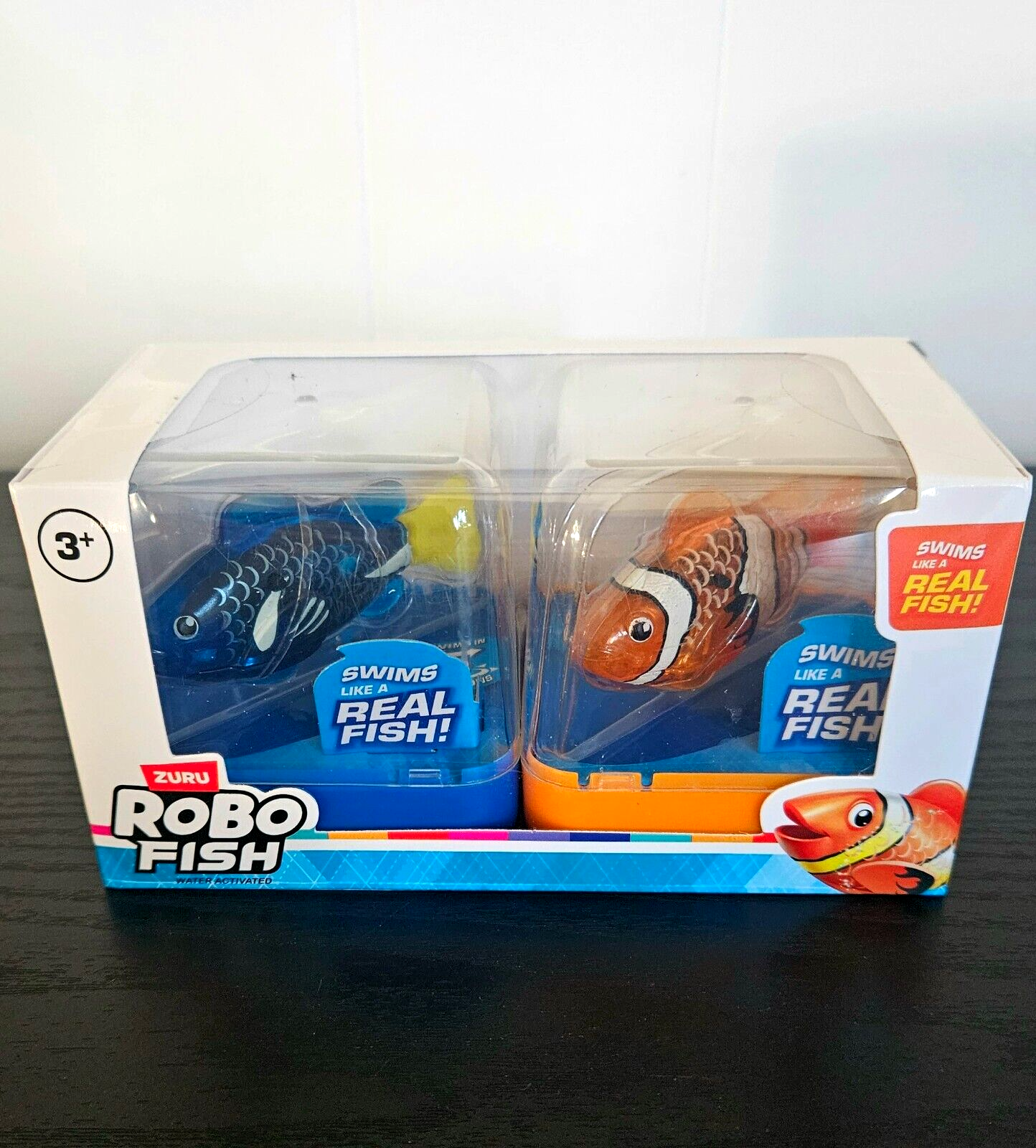Zuru Robo Alive Robo Fish 2PK - Color Changing Robotic Swimming Fish