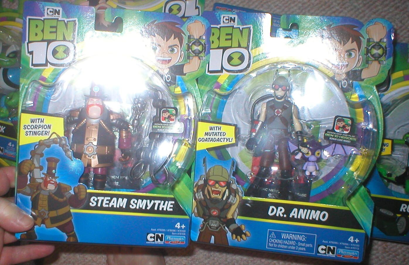 ben 10 steam smythe figure
