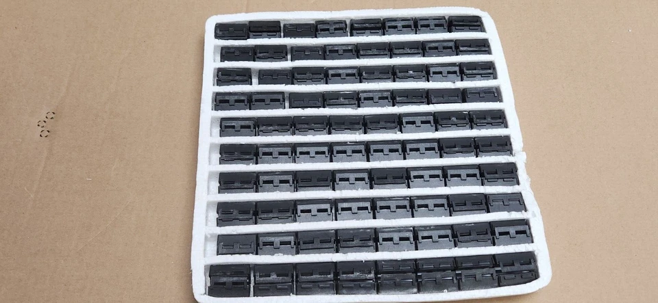 Ferrite Cores Cable Clips 5mm Square Type RFI EMI Noise Filter For Video 80Pcs - Image 2 of 4