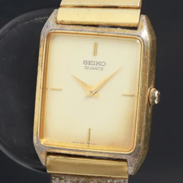 QZ Seiko 5Y00-5000 Gold Dial Ladies Watch 2,000,000 NSK KRK