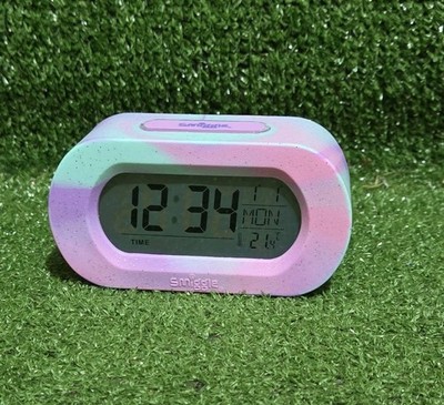Smiggle sprechende Uhr beleuchtet Glitzer mehrfarbig Silikon top funktioniert