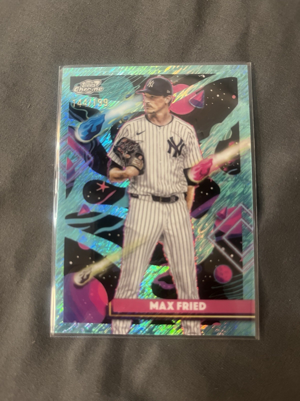 2025 Topps Cosmic Chrome - Max Fried #42 Aqua Equinox Refractor /199