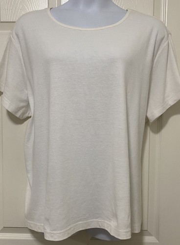 White Round Neck Top By Fashion Bug Sz 30 32 4X NWT Shirt Blouse Short Sleeve