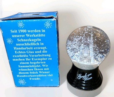 Original Wiener Glas Schneekugel Stephansdom verpackt Vintage sehr guter Zustand