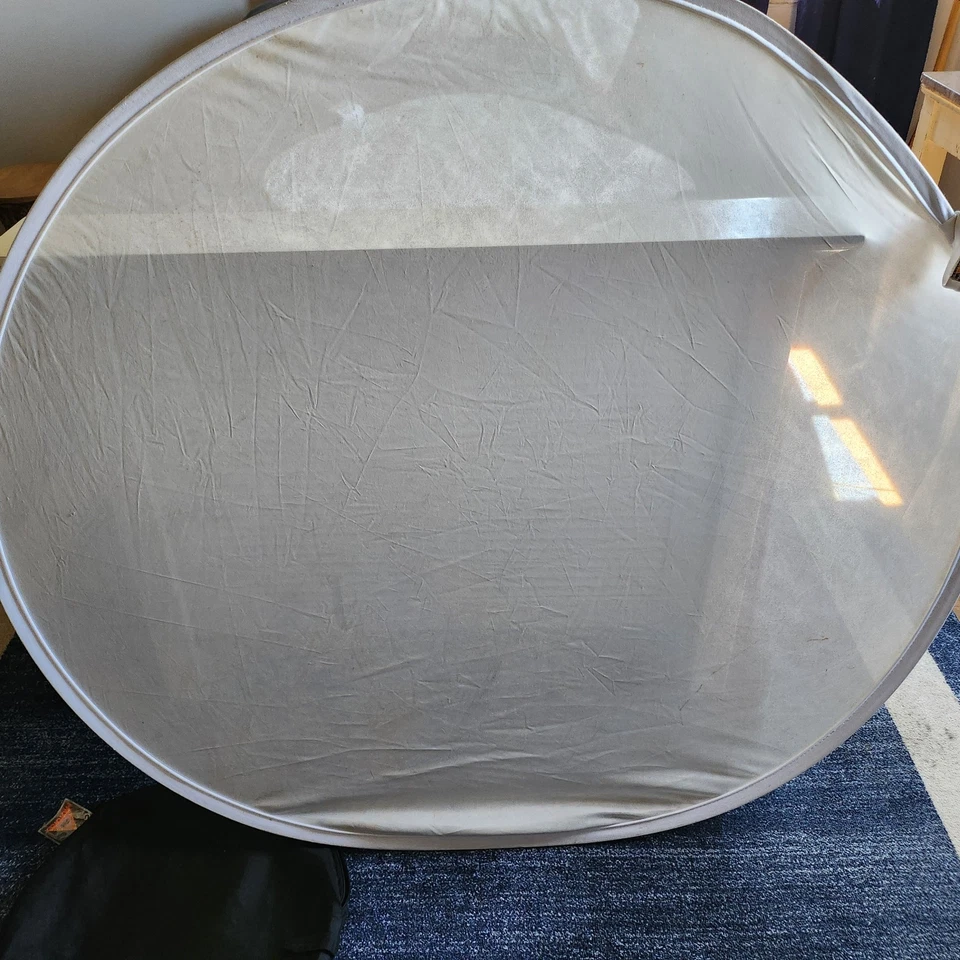 Reflector Circular Plegable Disco Luz Blanco/Plateado Photoflex 52" - Grande Foto 4 de 4