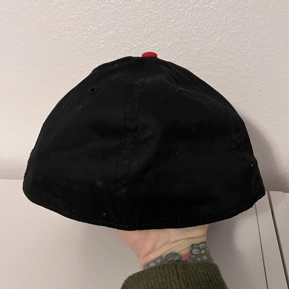 Marvel Spider Sense Spider-Man Fitted Hat Sz L/XL Face - Image 3 of 4