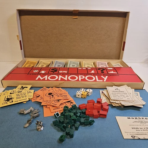 VINTAGE PARKER BROTHERS MONOPOLY BOARD GAME ALL ORIGINAL