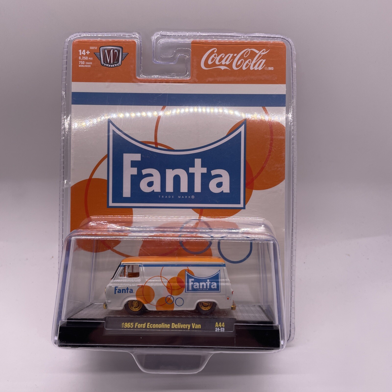M2 Fanta Chase 1965 Ford Econoline Delivery Van