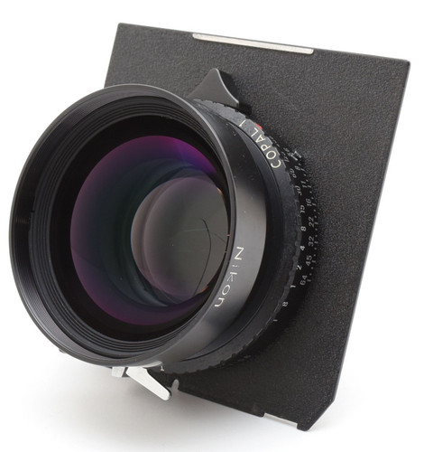 Objectif grand format Nikon