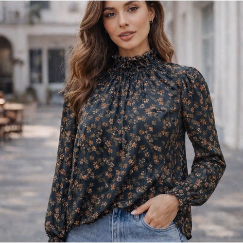 Doe & Rae Floral Mock Neck Blouse | Women's S | NWOT | Flirty Romantic