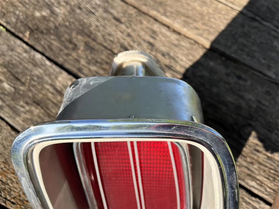 1974 1975 Chrysler Newport Right Tail Light Assembly OEM 74 75 - Image 4 of 4