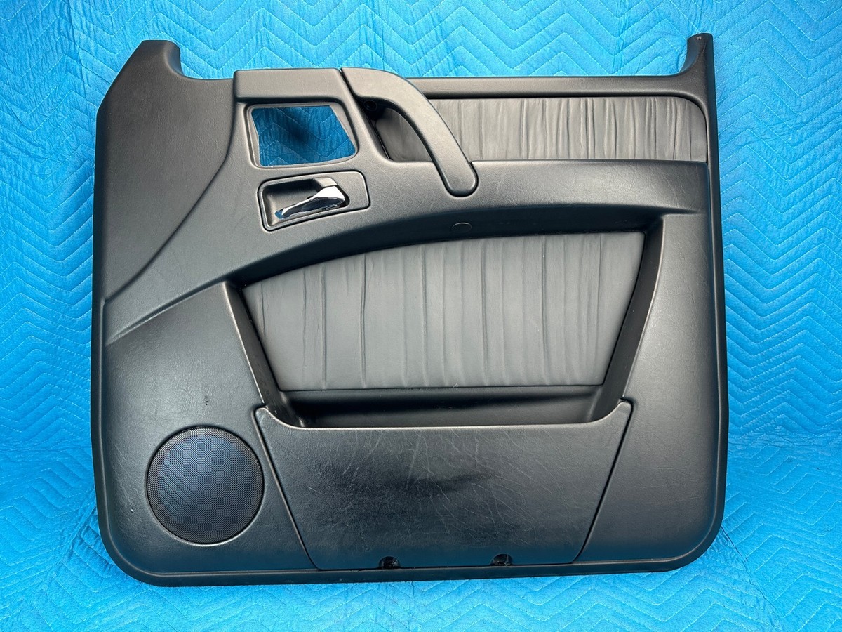 2003-2005 Mercedes-Benz G500 G55 AMG Front Passenger's Door