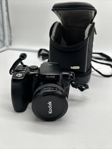 Cámara digital Kodak EasyShare Z712 IS 7,1 megapíxeles con estuche - Imagen 1 de 6