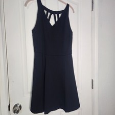 ADRIENNE VITTADINI Black Sleeveless Lined Zip Up Size L Little Black Dress