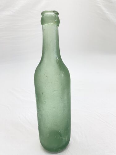 Antique unmarked light Green soda beer bottle rounded bottom R 2 rare 9“ tall