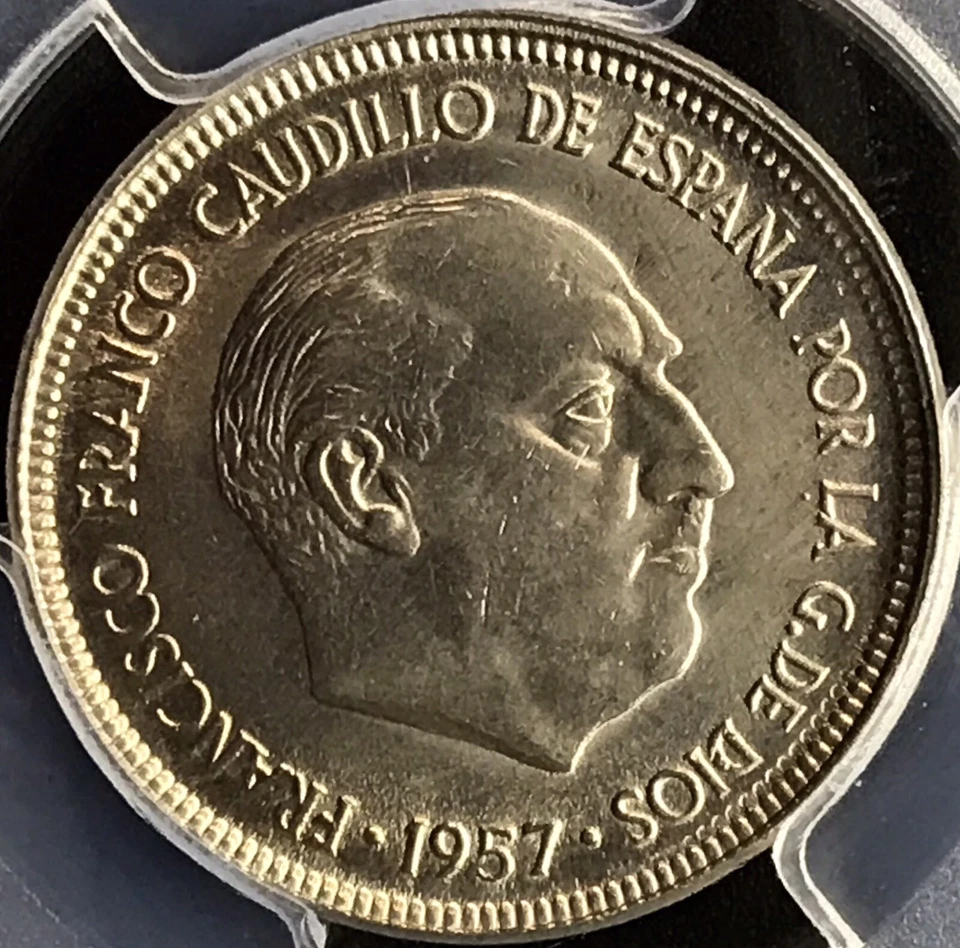 ESPAÑA. 1958, 5 pesetas - PCGS MS65 - 1957, 58 fecha estrella, escudo dorado Foto 3 de 4