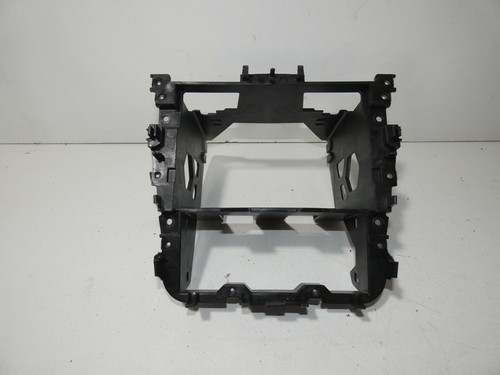 VW Golf V 5 BJ 2004 Radioschacht 1K0858005B