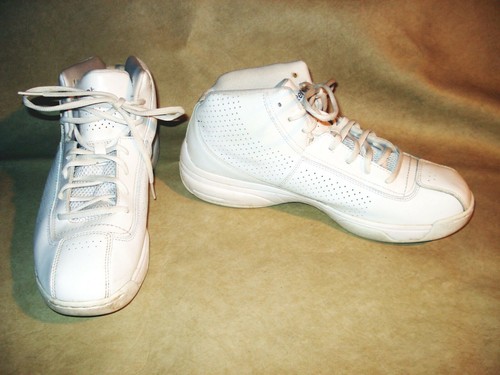 Reebok Mens DMX Basketball Shoes, Size 