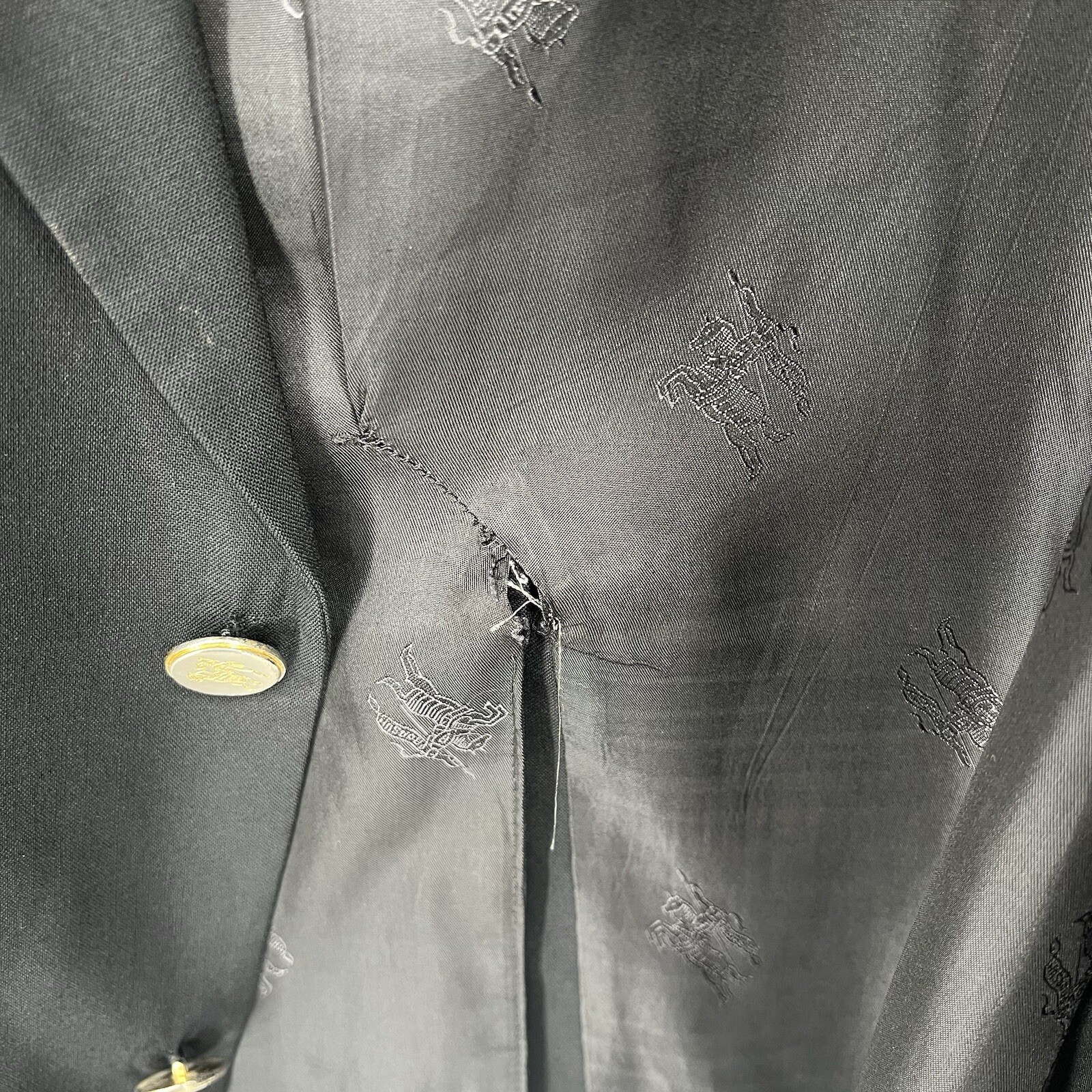 Burberry's Men’s Black Blazer Sport Coat Gold Button Jacket Size 46L Flaws thumbnail 8