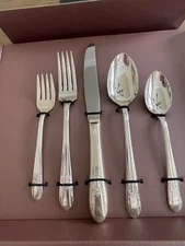 Wm. Rogers Mfg Co, silverplate, 1939 Reflection, 5 Piece Place Setting