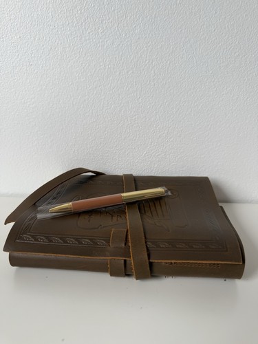 Leather Bound Journal for Men and Women, A5 Handmade Includes Pen Gift Set - Picture 2 of 10
