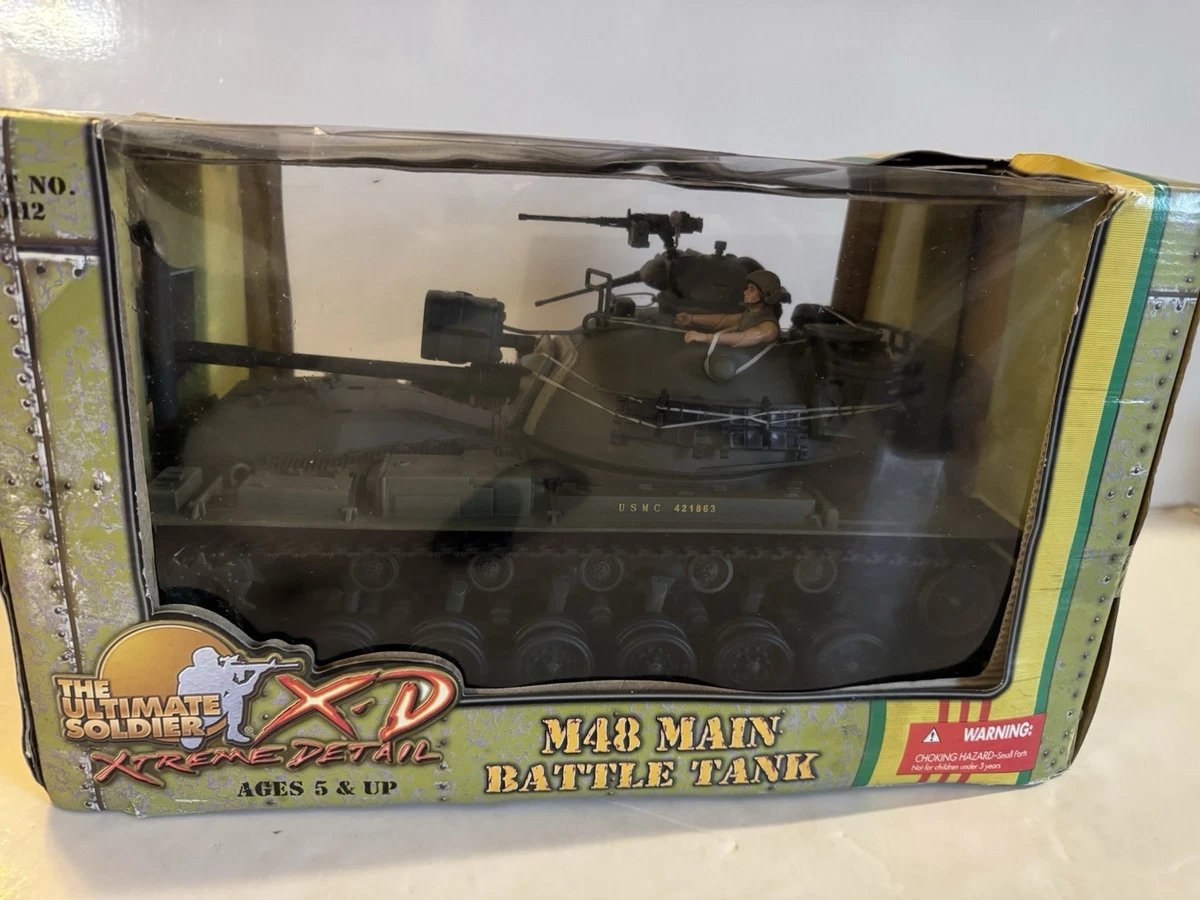 21st Century Toys Plastic 1:18 Scale Diecast Aircraft & Spacecraft