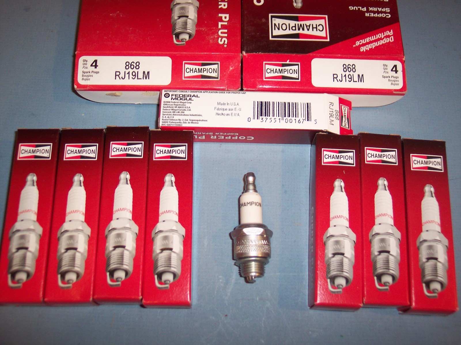 Champion Copper Plus Spark Plug 868- RJ19LM Lot of 8 Plugs