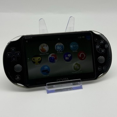 PS Vita PCH-2000 God Eater 2 Sony Playstation Special Ed Console Charger & Case