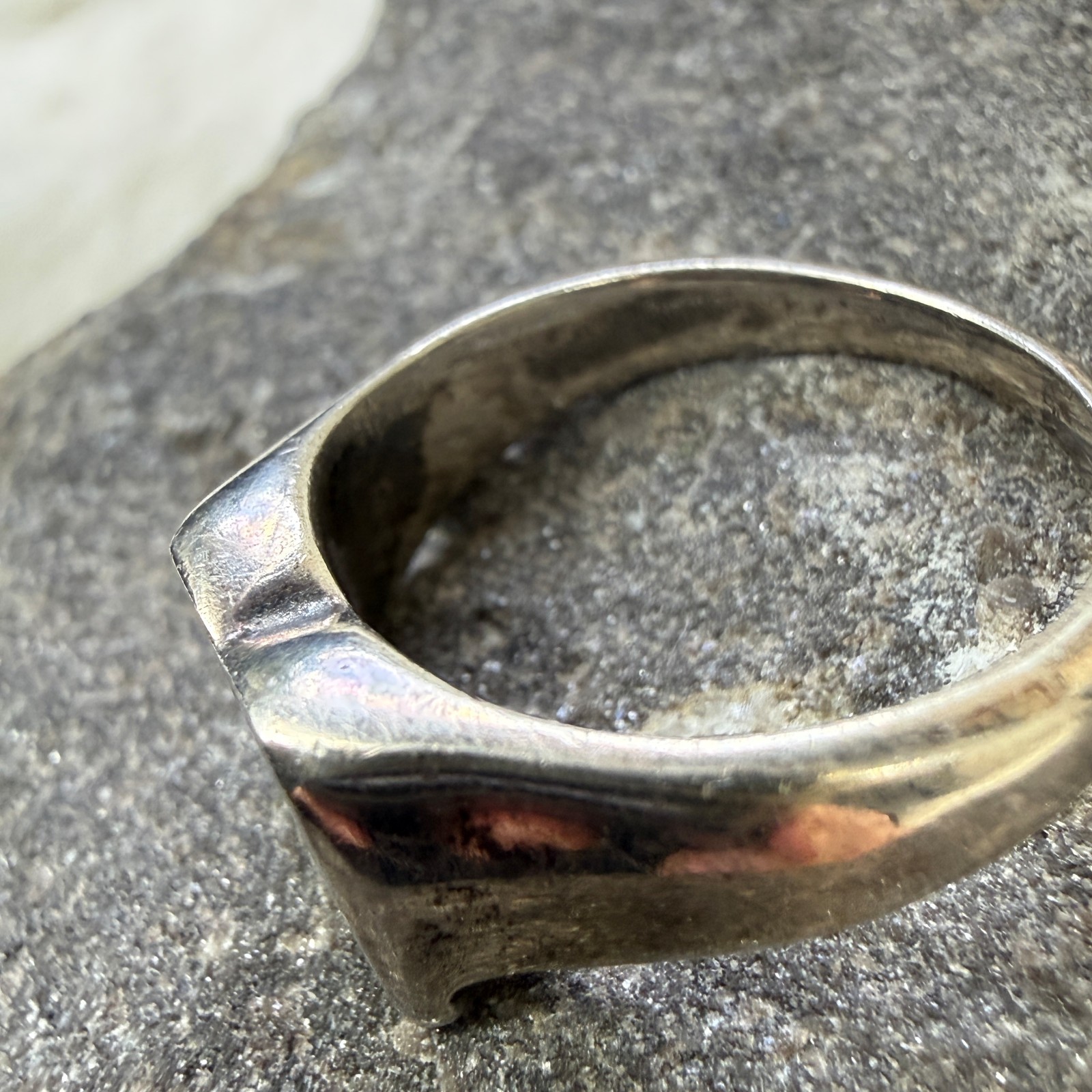 Sterling Silver M Initial Statement Ring 7.25 - image 10