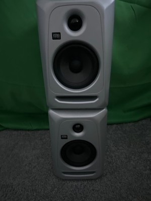 KRK Rokit Rp5 G4 Pro Studio Monitors - Pair / White
