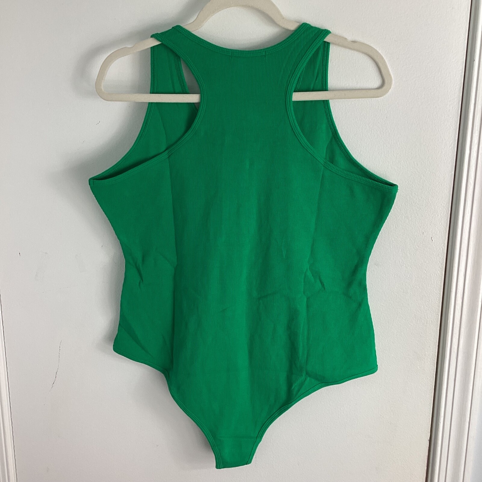 Picture 2 of 6