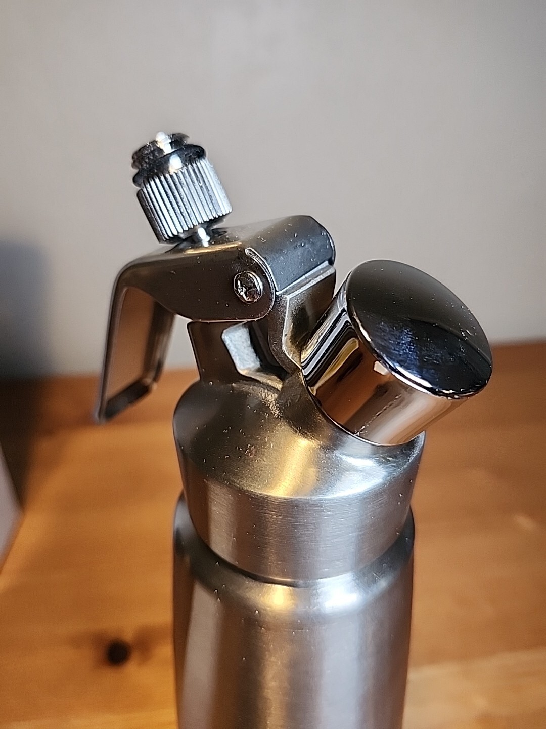 Otis Classic Whipped Cream Dispenser Stainless Steel Professional