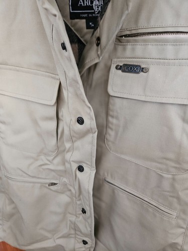 Vintage Artic Fox Mans Jacket. Preowned has a small defect by top button. - Picture 7 of 7