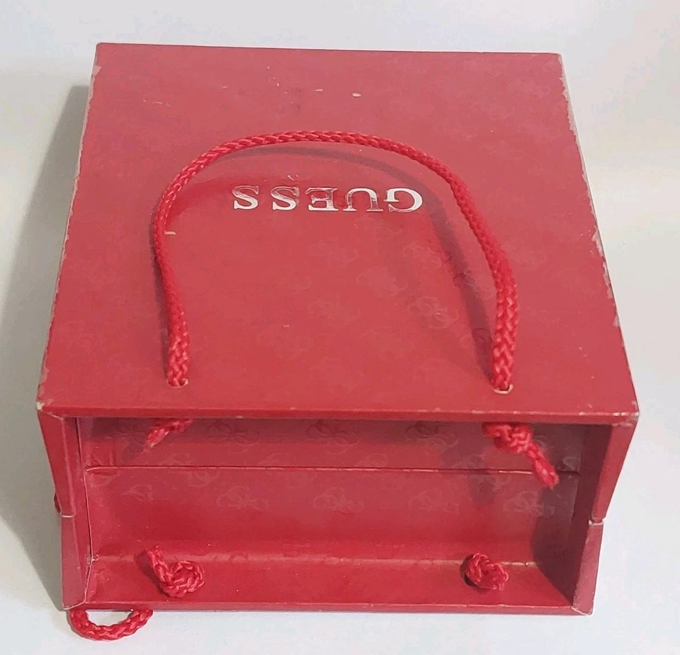 Beautiful Guess Watch Presentation Box - Image 2 of 3