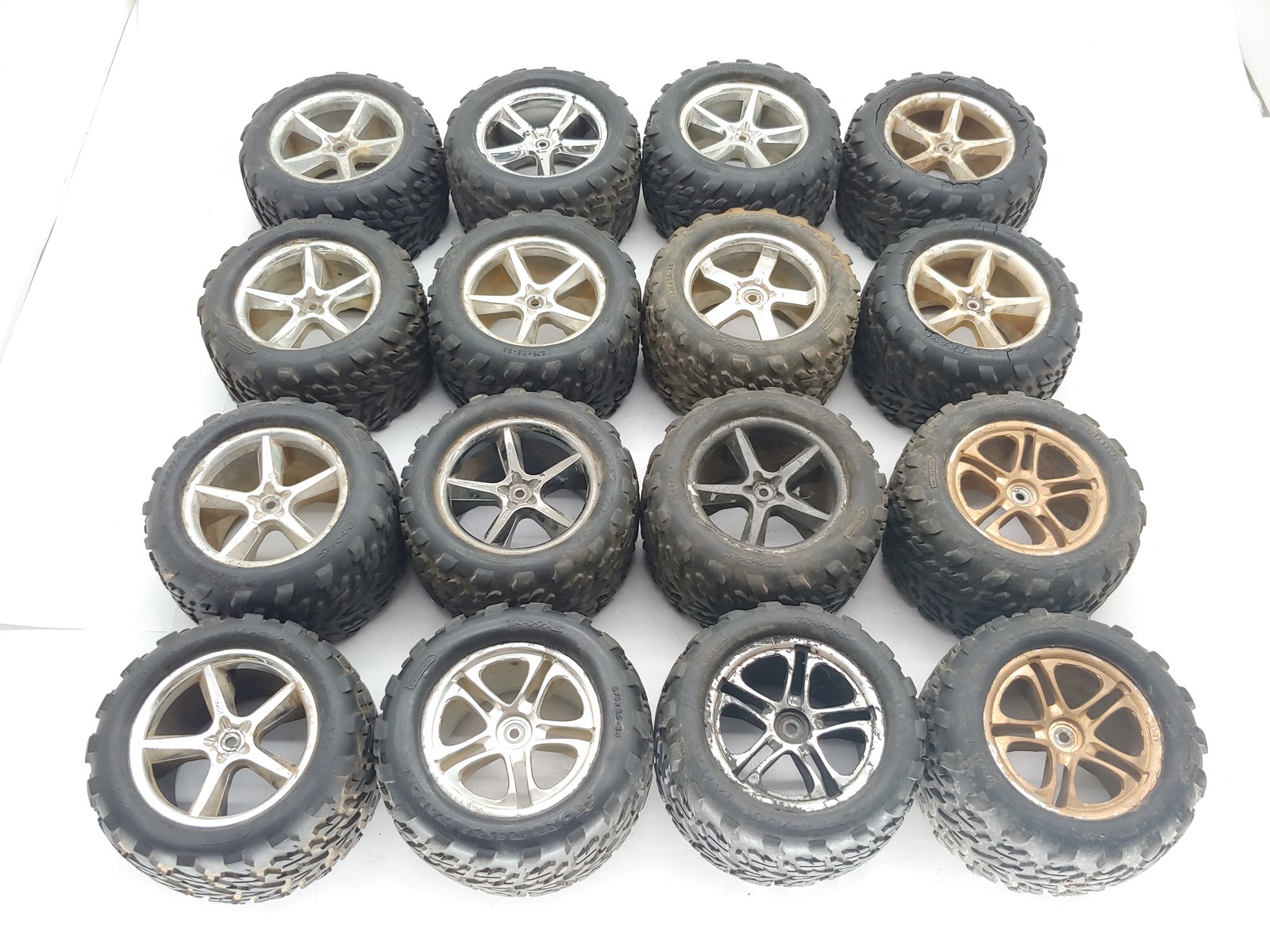 READ: 16x Vintage T-Maxx E-Revo 1/8 Sporttrax Talon MT Tires