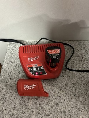 Milwaukee M12 Heated Gear Power Source + M12 2.0Ah Battery + Charger Tested