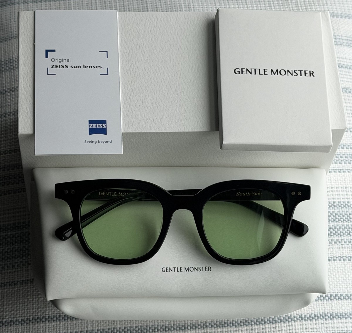 未使用　GENTLE MONSTER　South Side　イエローレンズ Gentle Monster ジェントルモンスター サングラス South Side 黄(セル