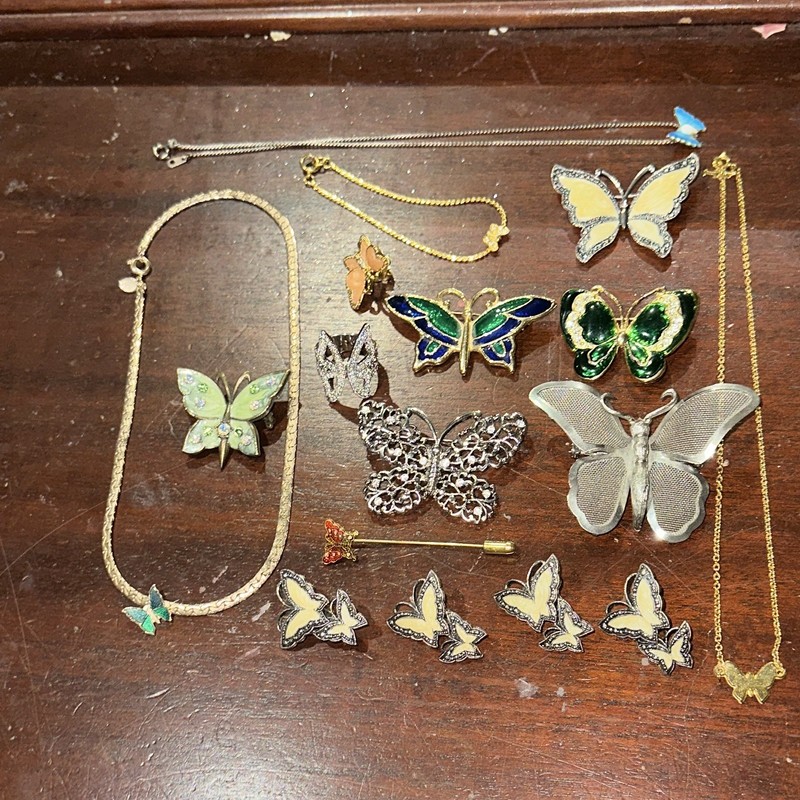 Butterfly Jewelry Mixed Lot of Necklaces Brooches, Pins , Pendants, Etc