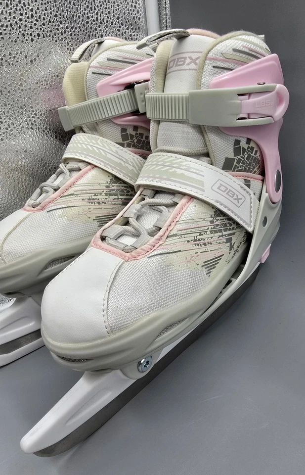 Patins de gelo ajustáveis congelamento rosa e branco DBX meninas tamanhos 1 - 5 PVF3CFY6 ajuste - Imagem 2 de 4