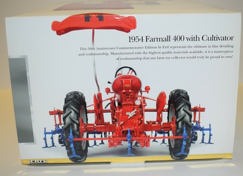 ERTL 1/16 scale 1954 Farmall 400 Tractor with Front Mount Cultivator - 50th Ann. - Picture 5 of 10
