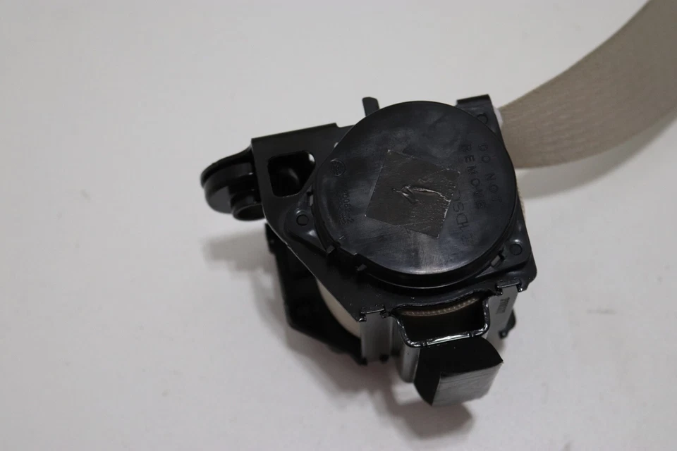 Cinturón de seguridad Buick Envision 2016-2020 pasajero trasero derecho segunda fila OEM Foto 4 de 4