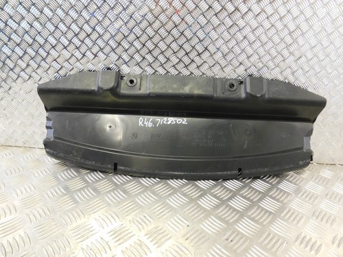 BMW 1er E81 E82 E87 E87N Kühlerdichtung Abdeckung Blende Unterboden 7128502