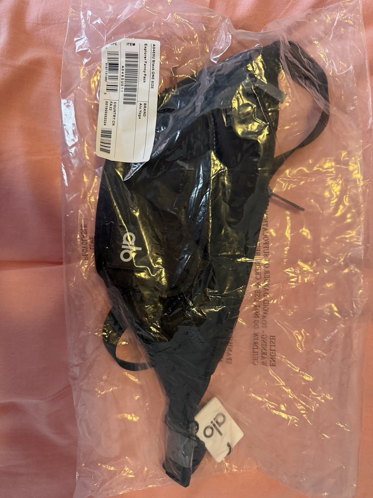 Alo Yoga Explorer Fanny Pack Black Crossbody Waist Bag NWT