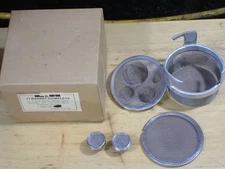 5-pieces Vintage 2 1/4" L & R Watchmakers Watch Parts Cleaning Basket NM + Box