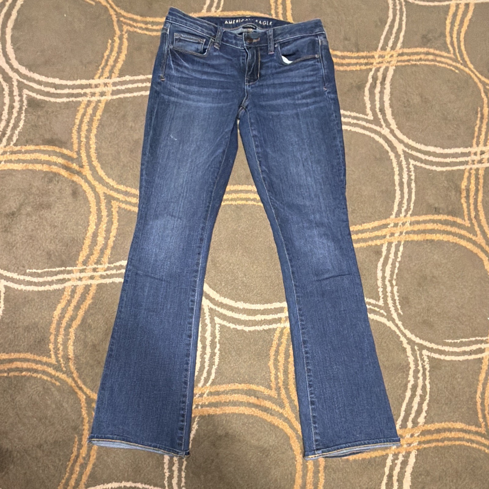 American Eagle Women’s Super Stretch Bootcut Medium Wash Blue Denim Jeans 6