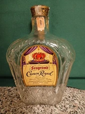 1959 SEAGRAMS CROWN ROYAL 4/5 QT EMPTY BOTTLE W/ CAP Bottle Made in Canada