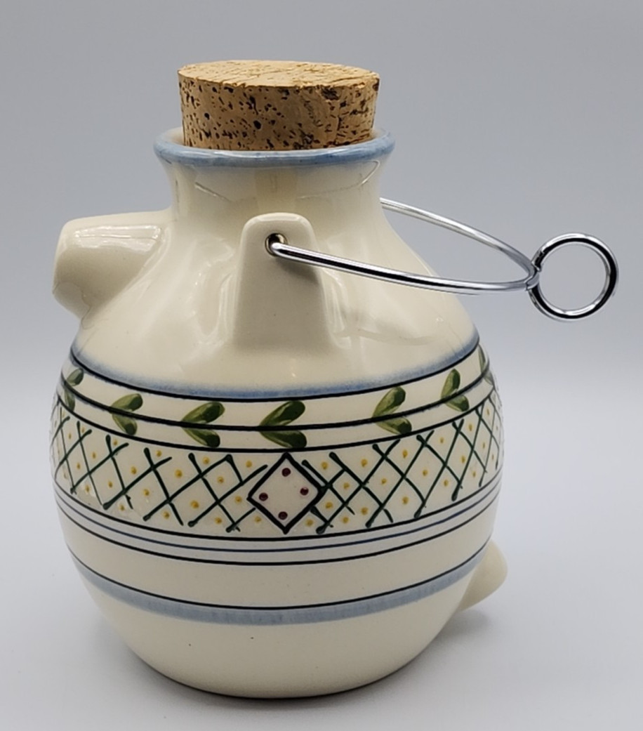 Hartstone Country Squire 48 Oz Pitcher with Cork Stopper